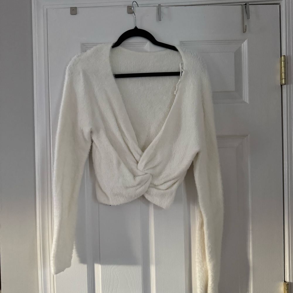 Aerie White V-Neck Reversible Sweater with Twist Detail